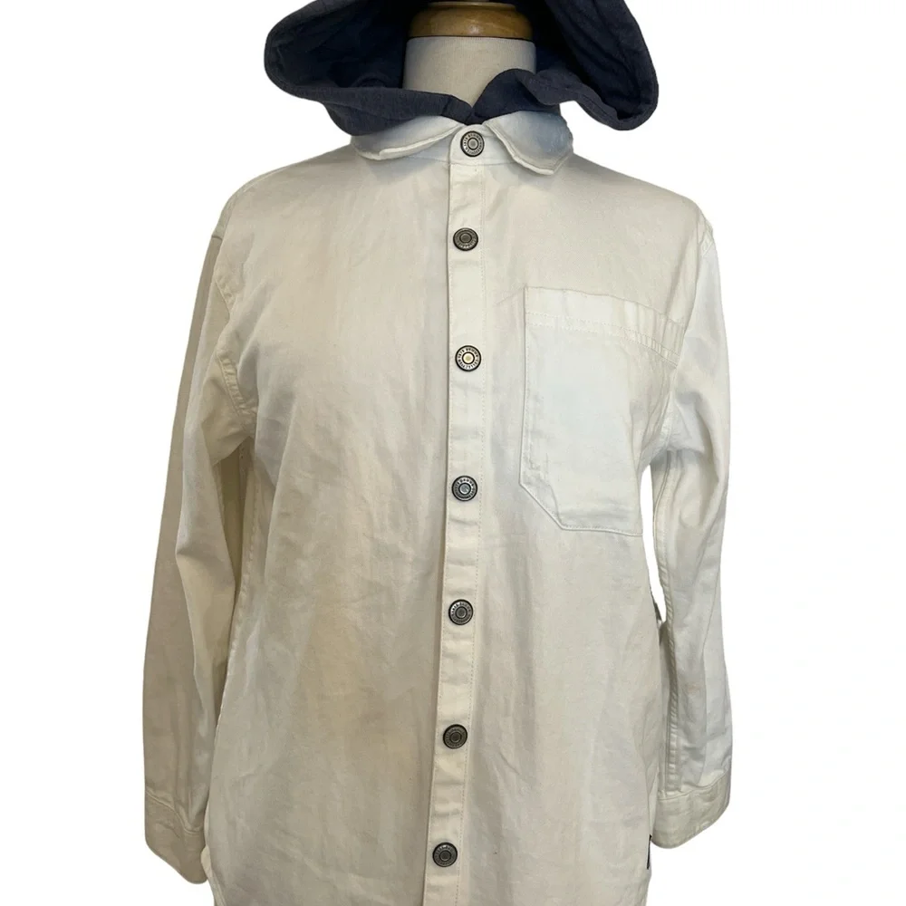 ‎Zara - Picture 2 of 8